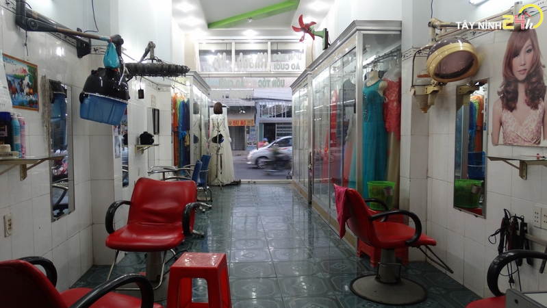 cho-thue-mat-bang-cmt8-p2-tp-tay-ninh-24h (21).JPG