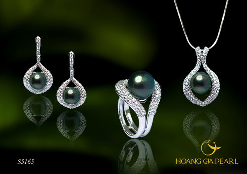 cung-ngoc-trai-hoang-gia-cam-on-me-tây-ninh-24h (2).jpg