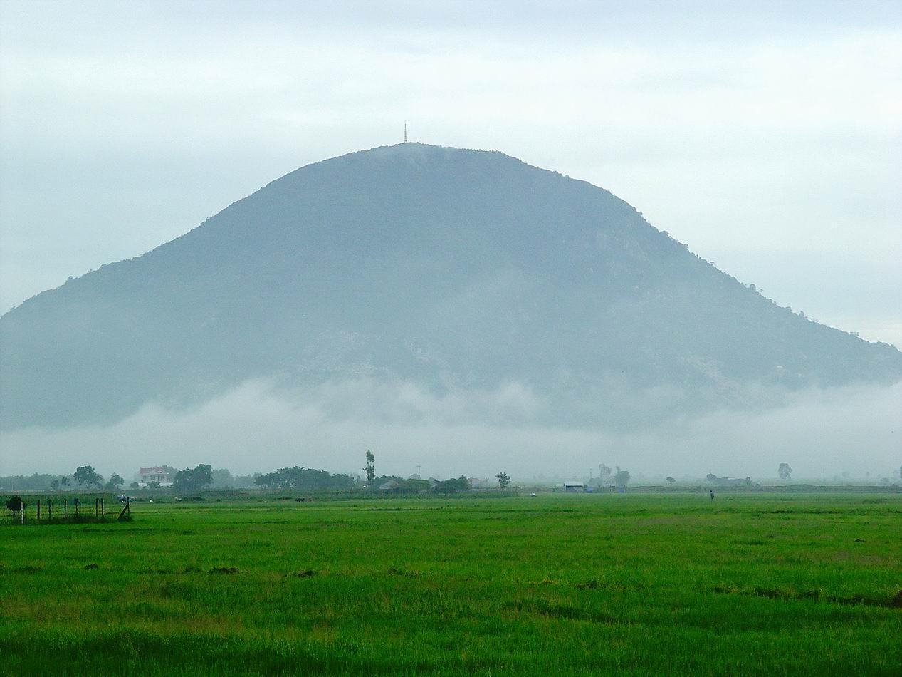 những-địa-điểm-đẹp-nhất-ở-tây-ninh-tây-ninh-24h (7).jpg